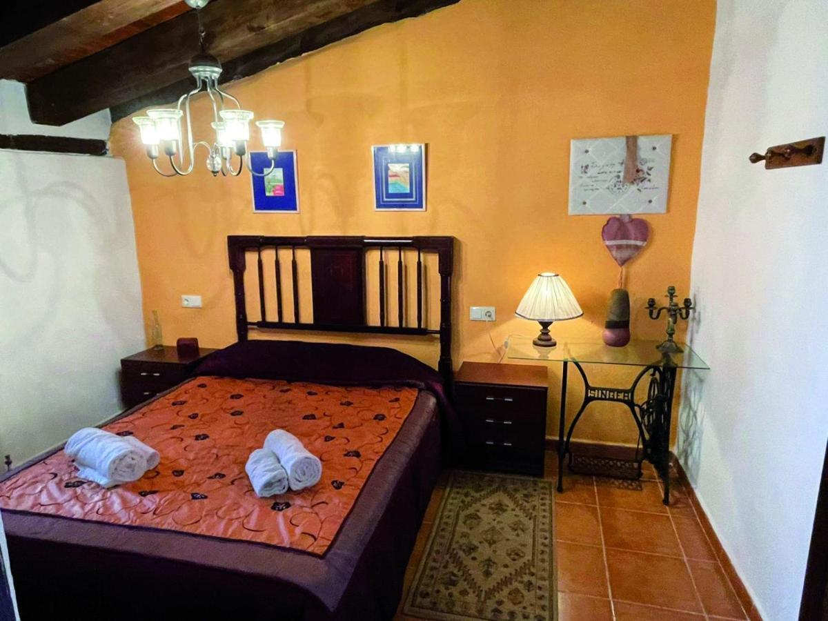 Casa Rural Vicenta 1750 Albentosa エクステリア 写真