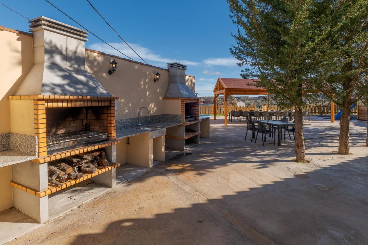 Casa Rural Vicenta 1750 Albentosa エクステリア 写真